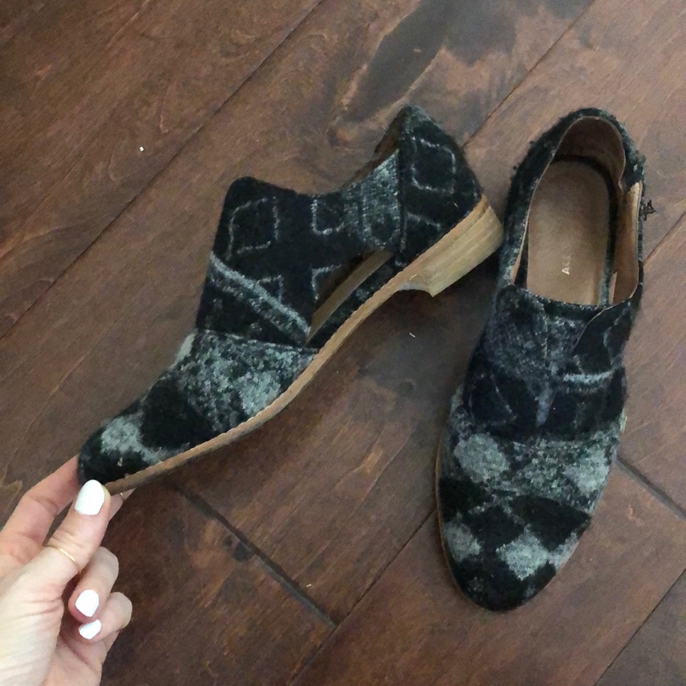 ALL BLACK cutout cowman oxfords